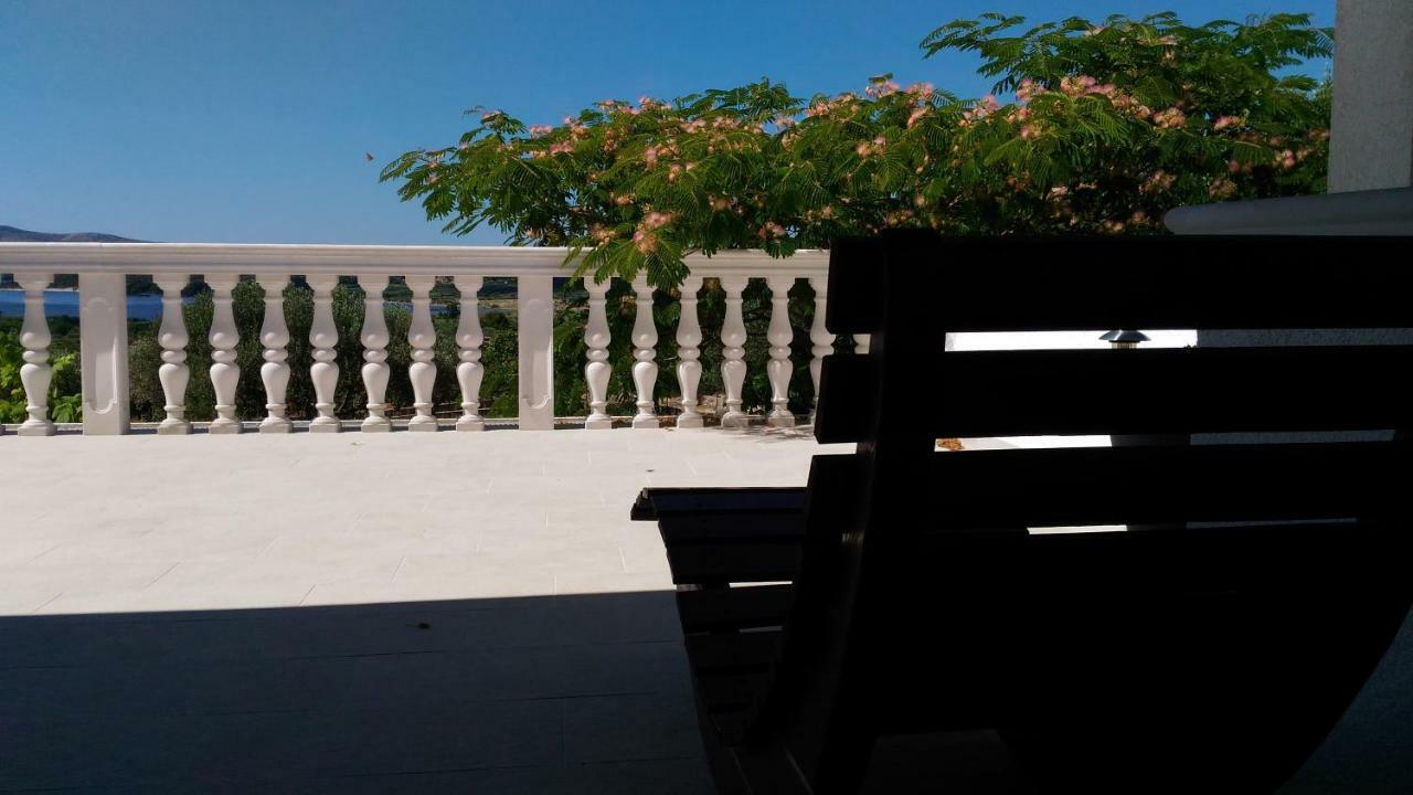 Villa The Garden Of Elais Šibenik Exterior foto